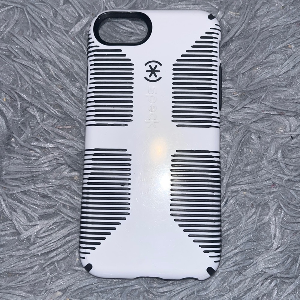 Speck iPhone 8 Case